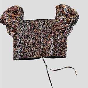 Black Floral Ruffled Crop Top